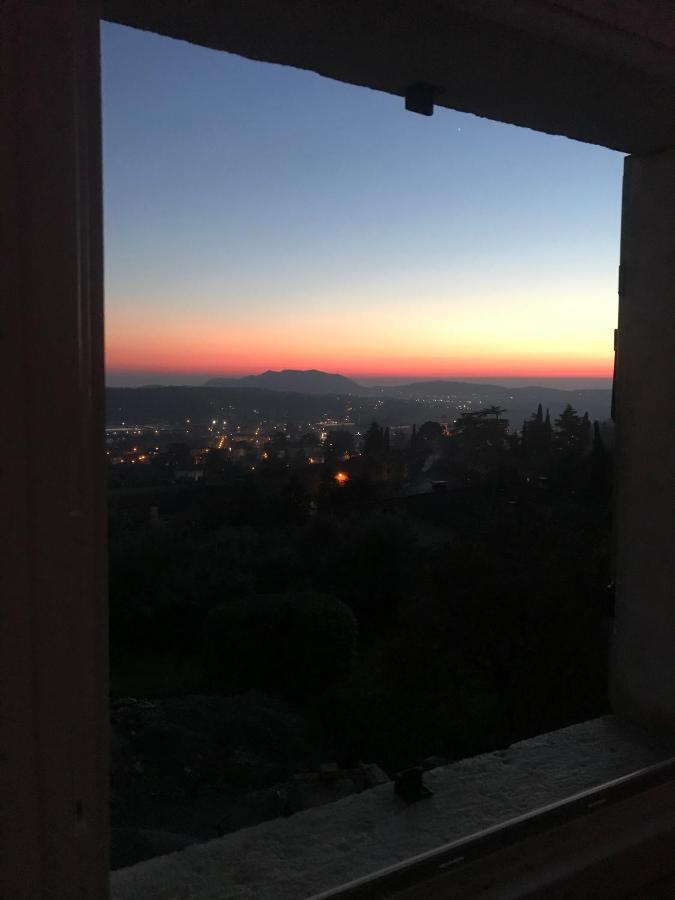 Agriturismo Maison 1933 Caprino Veronese Bagian luar foto