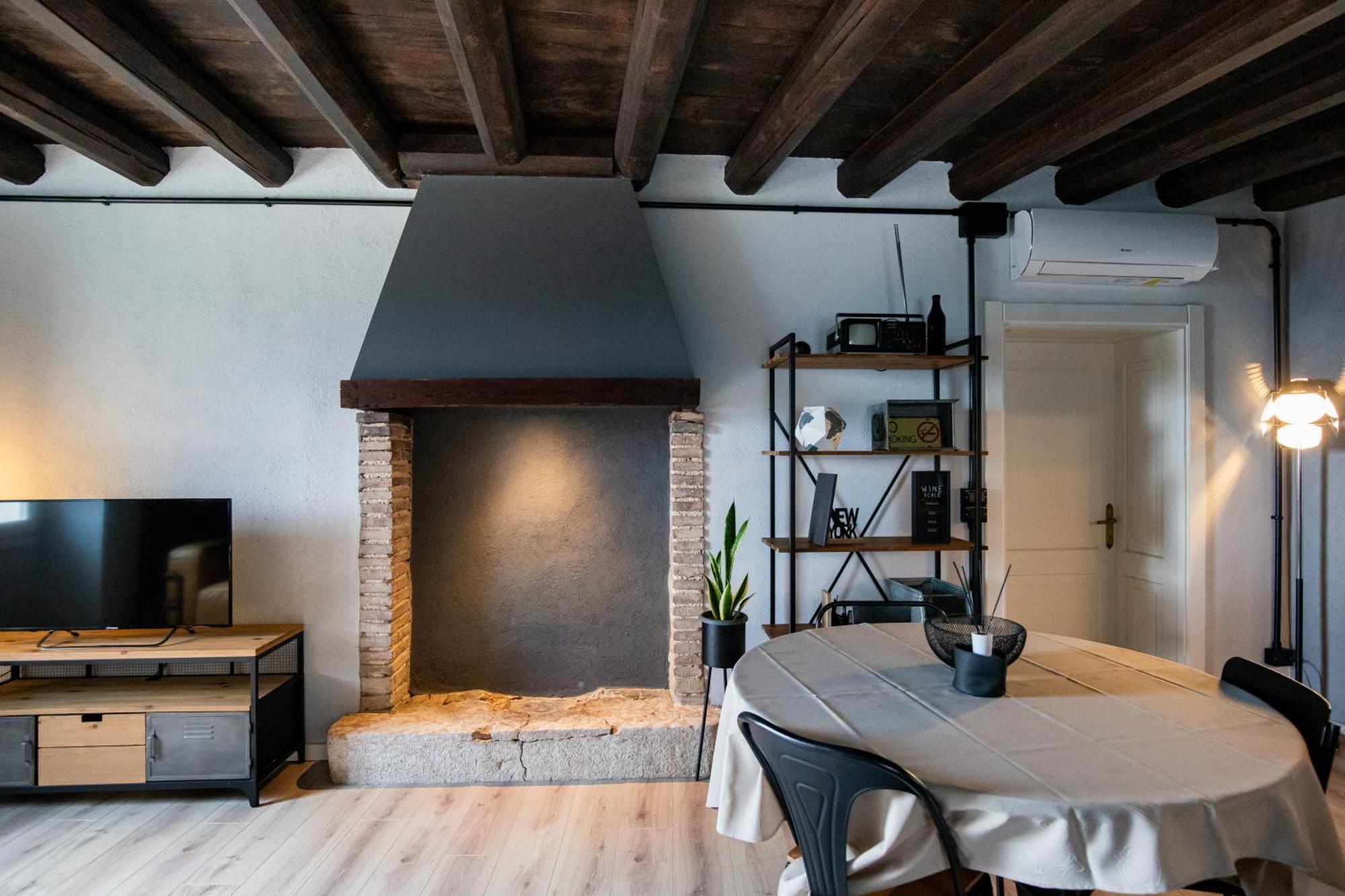 Agriturismo Maison 1933 Caprino Veronese Bagian luar foto